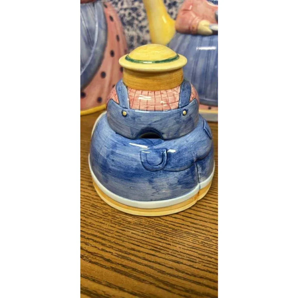Down Home Collection Farmer Wife Roshco 1995 Vintage SET X4 Pot Creamer Sugar